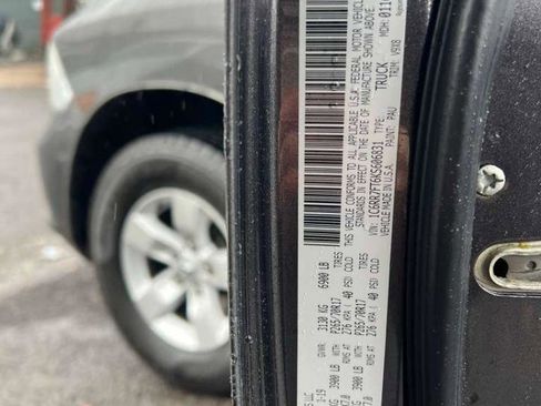 Used 2019 RAM 1500 Express image 26