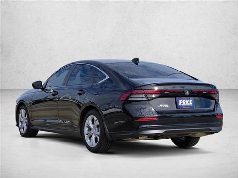 Used 2025 Honda Accord LX image 7