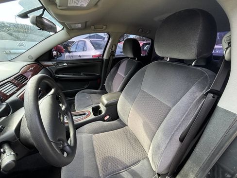 Used 2010 Chevrolet Impala LS image 7