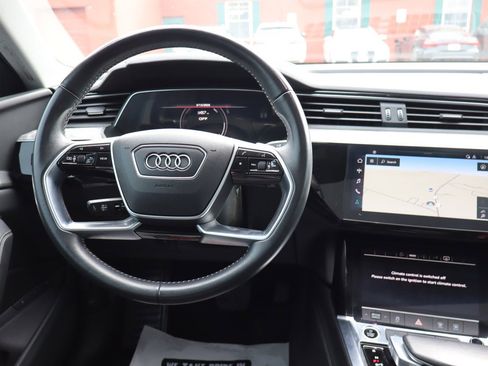 Used 2021 Audi e-tron Premium w/ Convenience Plus Package AWD/4WD image 11