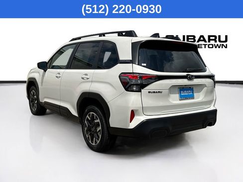Used 2026 Subaru Forester Premium AWD/4WD image 6