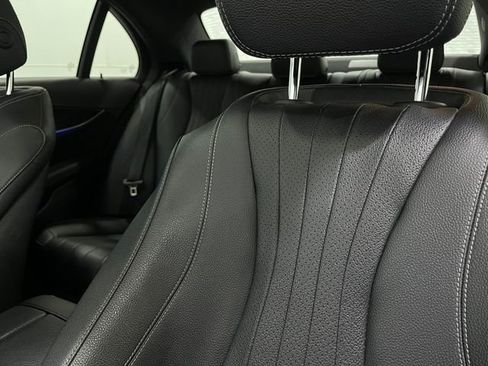 Used 2017 Mercedes-Benz E 300 4MATIC image 18