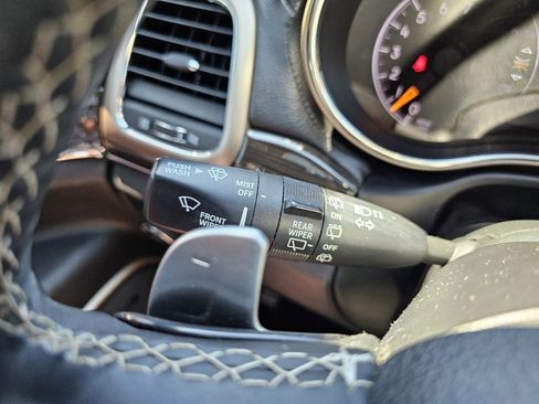 Used 2017 Jeep Grand Cherokee Overland AWD/4WD image 51