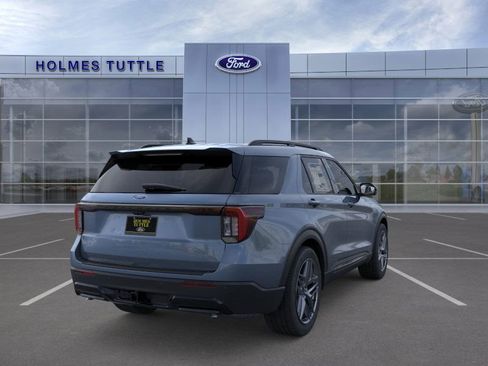 New 2026 Ford Explorer ST-Line w/ ST-Line Street Pack image 8