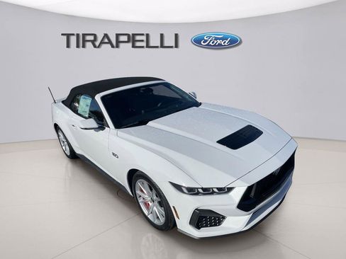 Used 2024 Ford Mustang GT Premium image 6