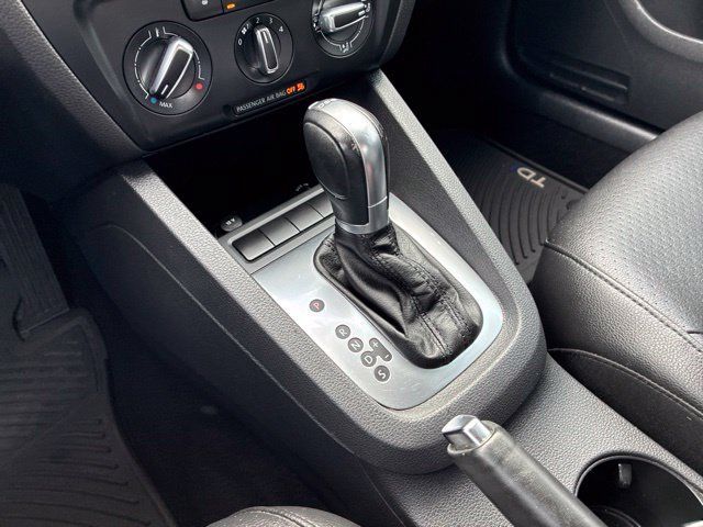Used 2013 Volkswagen Jetta TDI FWD image 22