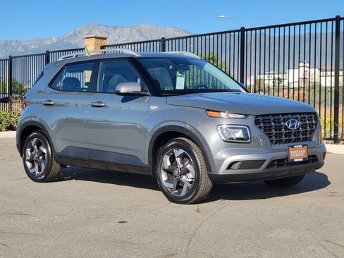 New 2026 Hyundai Venue SEL image 27