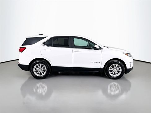 Used 2021 Chevrolet Equinox LT AWD/4WD image 10