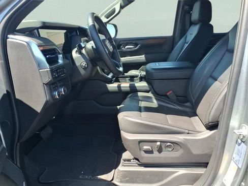 Used 2025 GMC Yukon Denali AWD/4WD image 20