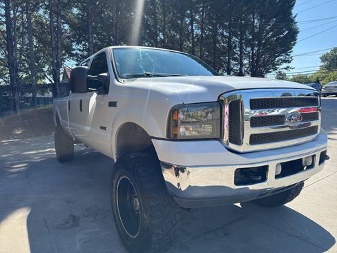 Used 2005 Ford F250 Lariat AWD/4WD image 7