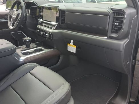 New 2026 GMC Sierra 1500 SLT w/ SLT Premium Package RWD image 30