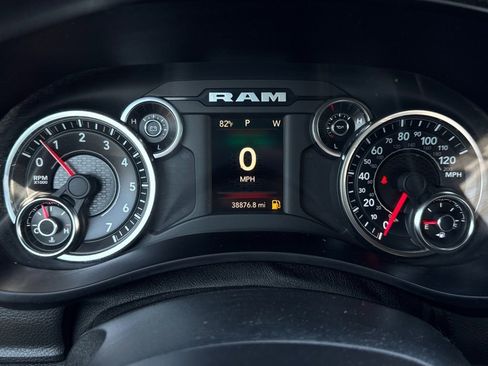 Used 2022 RAM 2500 Tradesman AWD/4WD image 9