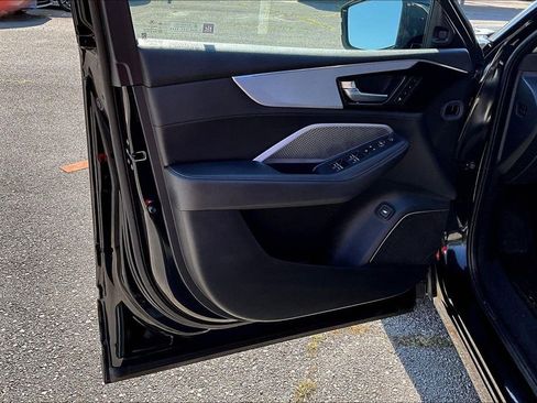 Used 2025 Acura MDX FWD image 21