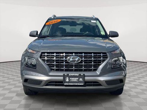Certified 2026 Hyundai Venue SEL FWD image 2