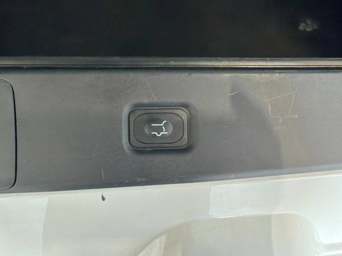 Used 2025 Ford Expedition Max Active AWD/4WD image 16