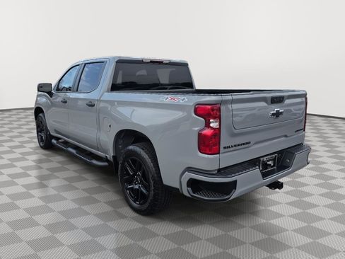 Used 2024 Chevrolet Silverado 1500 Custom w/ Turbomax Blackout Package image 8
