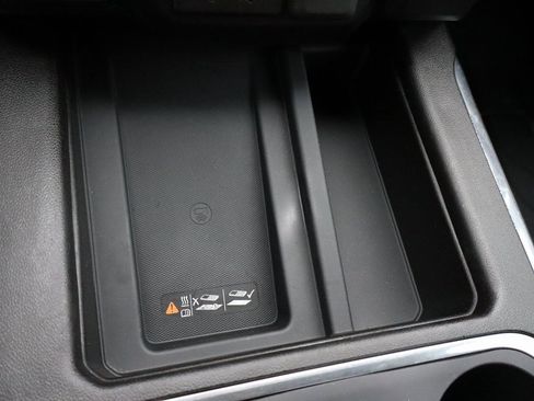 Used 2023 Chevrolet Silverado 3500 High Country w/ Z71 Off-Road Package image 16