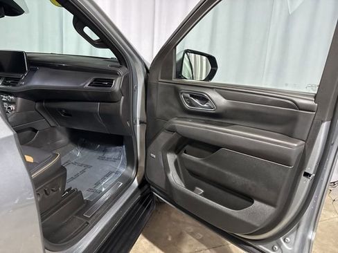 Used 2024 GMC Yukon AT4 AWD/4WD image 34
