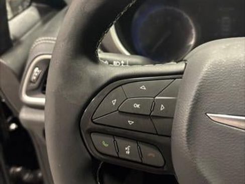 New 2026 Chrysler Pacifica Select image 34