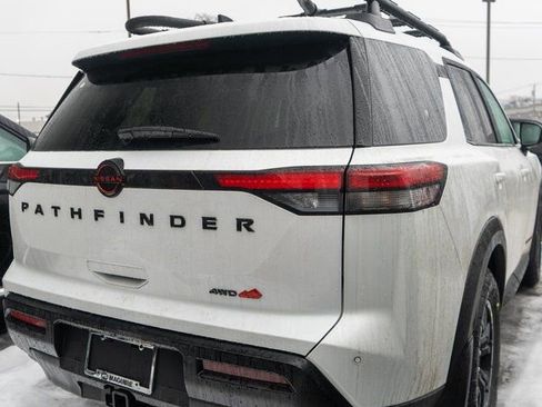 New 2026 Nissan Pathfinder Rock Creek image 5