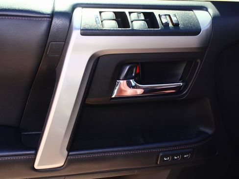 Used 2022 Toyota 4Runner Limited image 13