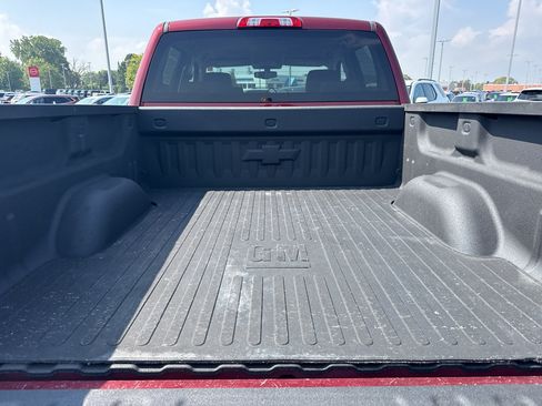 Certified 2017 Chevrolet Silverado 1500 LT w/ All Star Edition AWD/4WD image 7