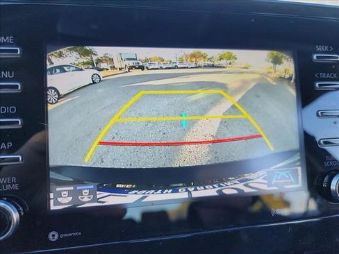 Used 2024 Toyota Camry SE image 21