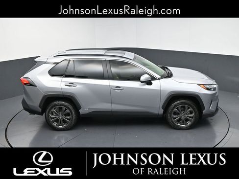 Used 2025 Toyota RAV4 Limited w/ Advanced Technology Package image 29