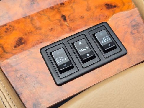 Used 1990 Jaguar XJS V12 Convertible image 26