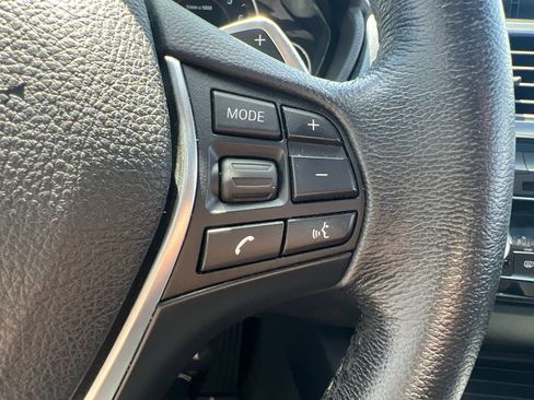 Used 2018 BMW 330i Sedan w/ Convenience Package RWD image 17