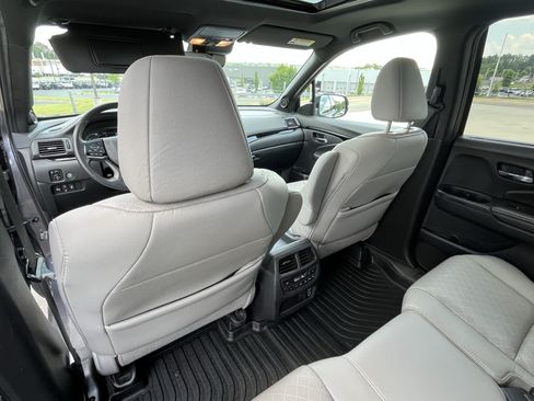 Used 2020 Honda Passport Touring image 31
