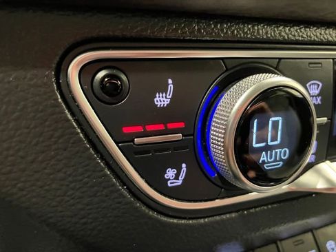 Used 2018 Audi Q5 Prestige w/ Prestige Package AWD/4WD image 35