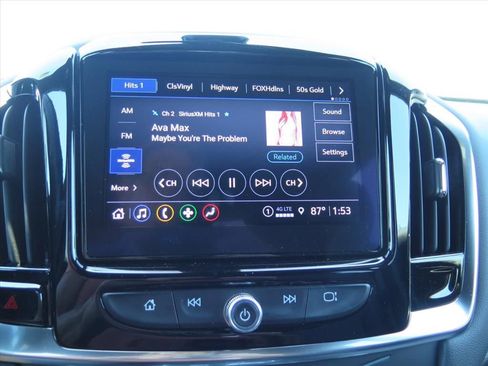 Used 2023 Chevrolet Traverse LT w/ LPO, Floor Liner Package AWD/4WD image 12