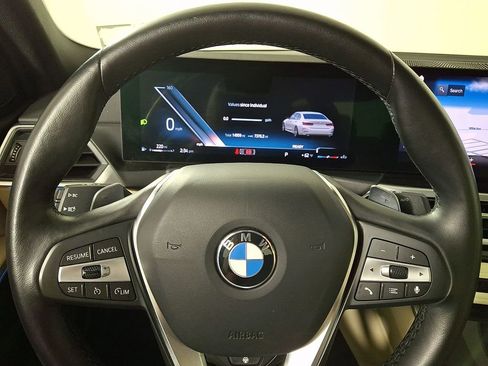 Certified 2024 BMW 330i xDrive Sedan w/ Convenience Package AWD/4WD image 19