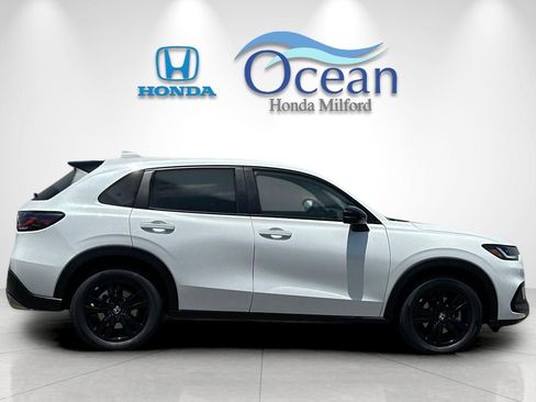 New 2026 Honda HR-V Sport image 6