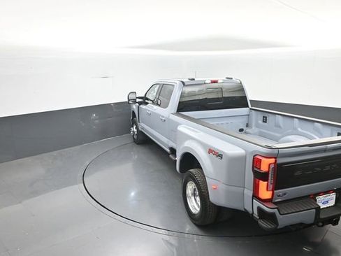 New 2026 Ford F350 Platinum w/ FX4 Off-Road Package AWD/4WD image 28