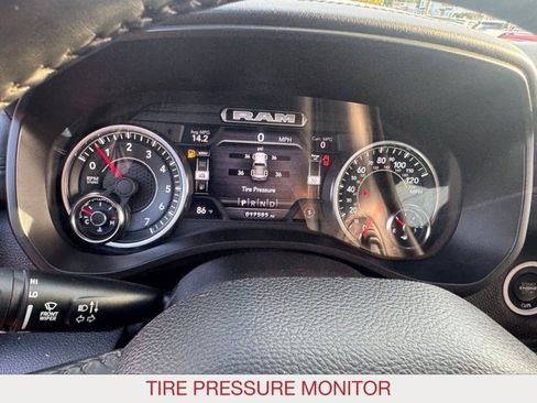 Certified 2022 RAM 1500 Big Horn image 22