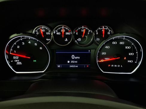 Used 2020 Chevrolet Silverado 1500 RST w/ Texas Edition RWD image 18