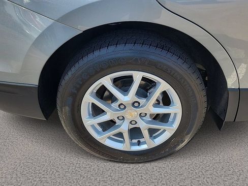 Used 2023 Chevrolet Equinox LT AWD/4WD image 7