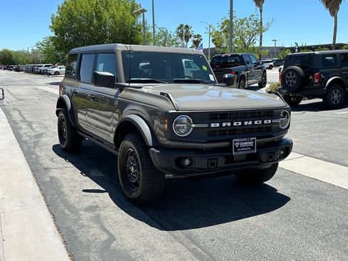 New 2026 Ford Bronco Big Bend w/ Black Diamond Package AWD/4WD image 10