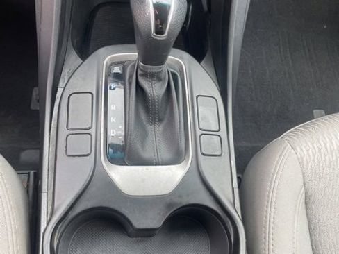 Used 2018 Hyundai Santa Fe Sport image 42