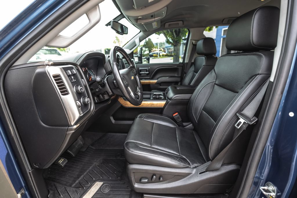 Used 2019 Chevrolet Silverado 2500 LTZ w/ Duramax Plus Package AWD/4WD image 24