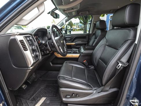Used 2019 Chevrolet Silverado 2500 LTZ w/ Duramax Plus Package AWD/4WD image 24