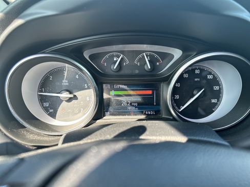 Used 2019 Buick Envision Essence AWD/4WD image 23