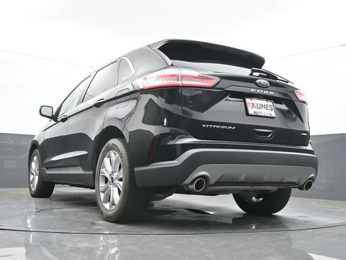 Used 2022 Ford Edge Titanium w/ Equipment Group 301A AWD/4WD image 36