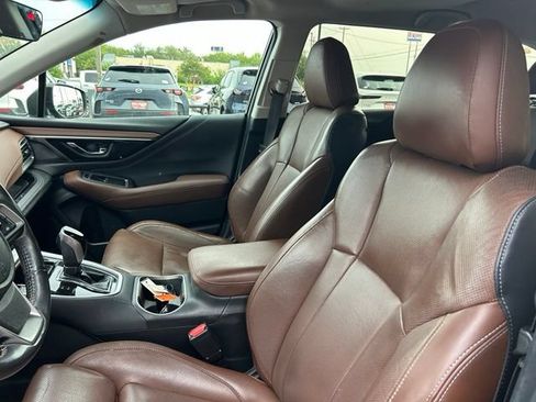 Used 2021 Subaru Outback Touring w/ Popular Package #2 AWD/4WD image 11
