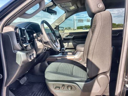Used 2026 Chevrolet Silverado 1500 RST RWD image 11