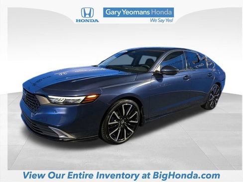 Used 2023 Honda Accord Touring image 10