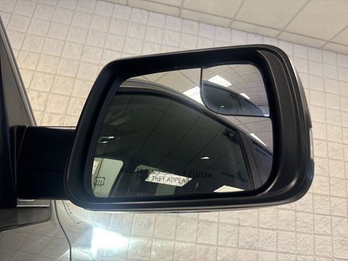 Used 2022 RAM 1500 Laramie image 35