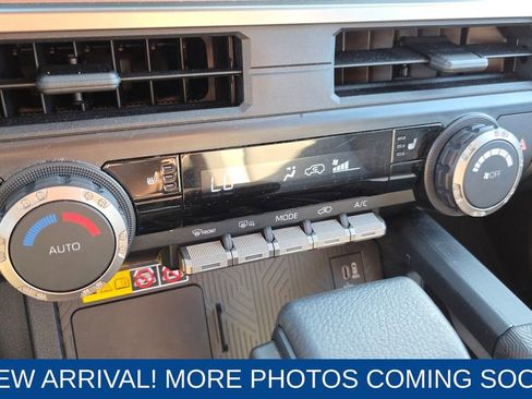 Used 2025 Toyota 4Runner TRD Off-Road image 19